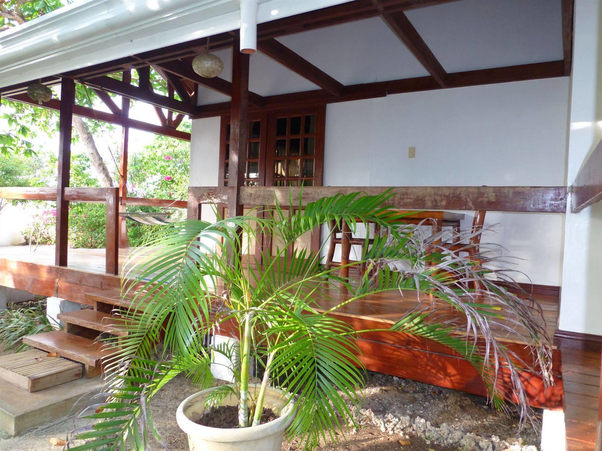 Talima Beach Villas & Dive Resort Cebu Dış mekan fotoğraf
